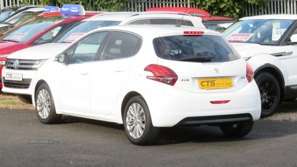 Peugeot 208 DIESEL HATCHBACK in Derry / Londonderry