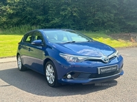 Toyota Auris 1.8 VVT-h Business Edition CVT Euro 6 (s/s) 5dr in Antrim