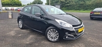 Peugeot 208 1.2 S/S SIGNATURE 5d 82 BHP in Derry / Londonderry