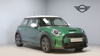 MINI Hatch 2.0 Cooper S Classic Hatchback 3dr Petrol Steptronic Euro 6 (s/s) (178 ps) in City of Edinburgh