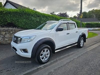 Nissan Navara 2.3 dCi Acenta 4WD Euro 6 (s/s) 4dr in Down