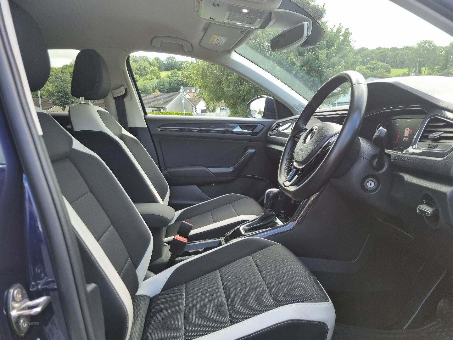 Volkswagen T-Roc DIESEL HATCHBACK in Derry / Londonderry