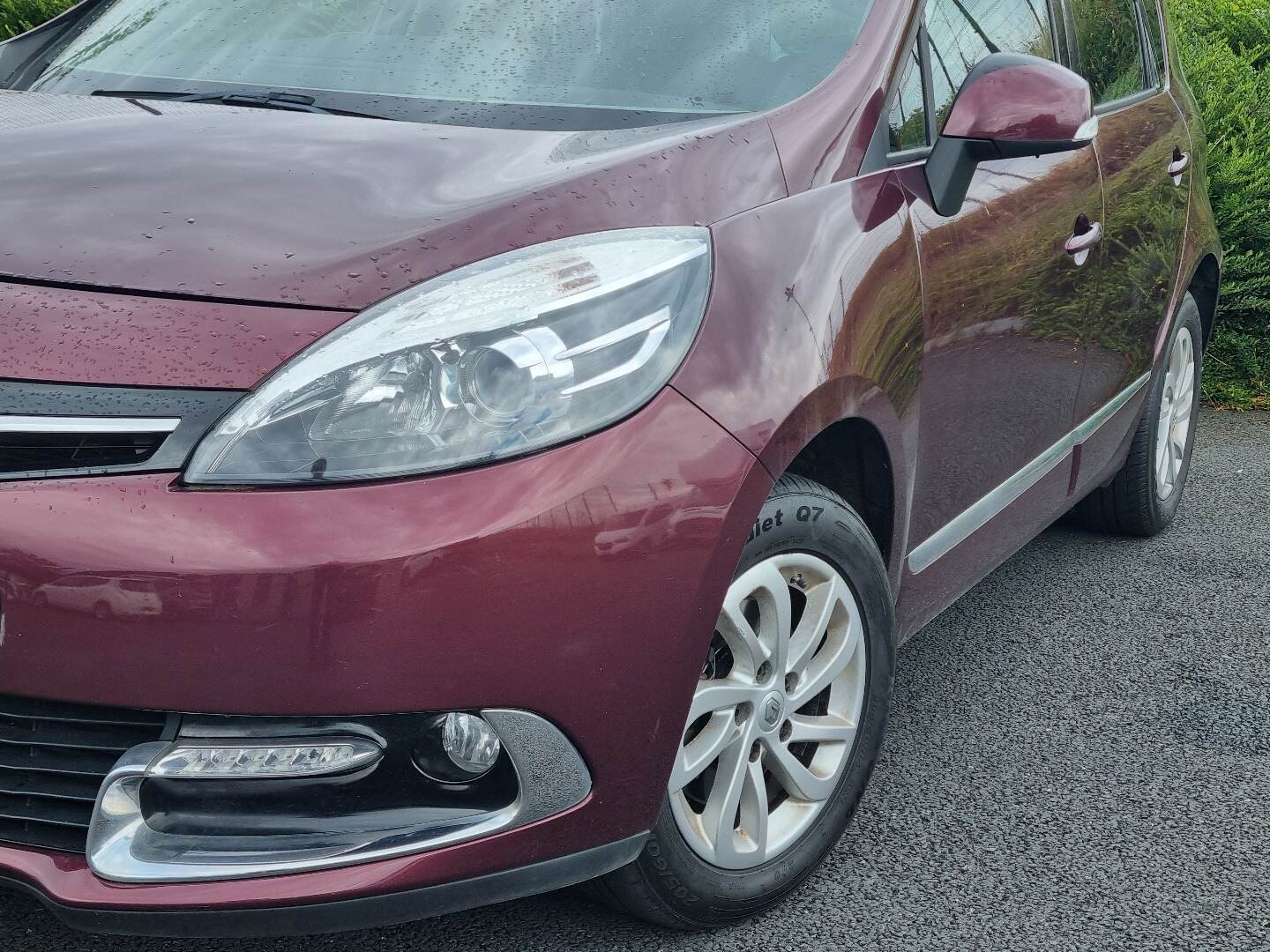 Renault Scenic DIESEL ESTATE in Armagh