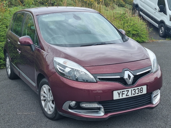 Renault Scenic DIESEL ESTATE in Armagh