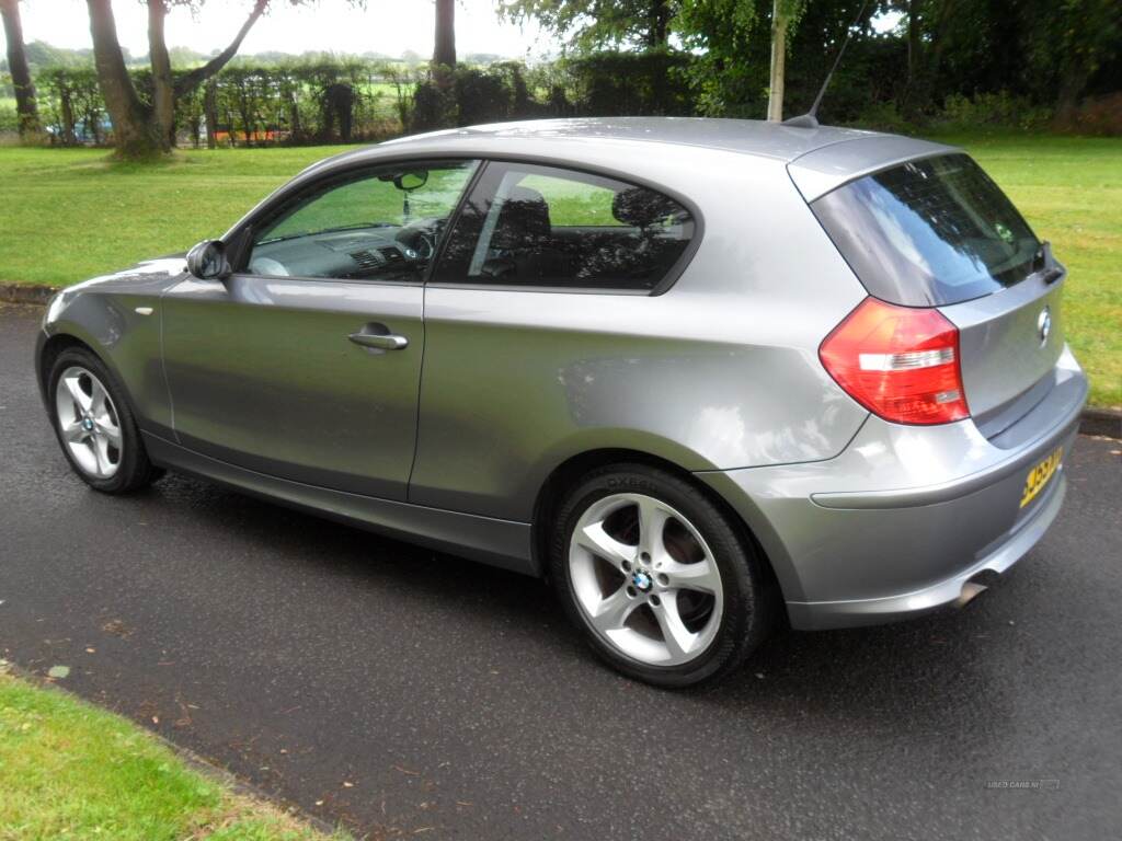 BMW 1 Series HATCHBACK in Derry / Londonderry