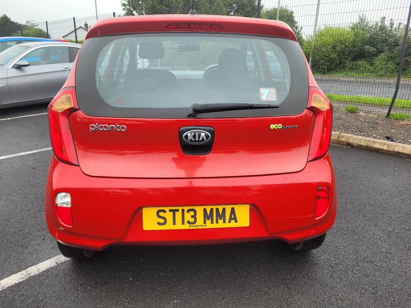 Kia Picanto HATCHBACK in Down