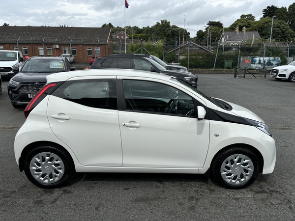 Toyota Aygo HATCHBACK in Down