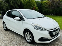 Peugeot 208 HATCHBACK in Antrim