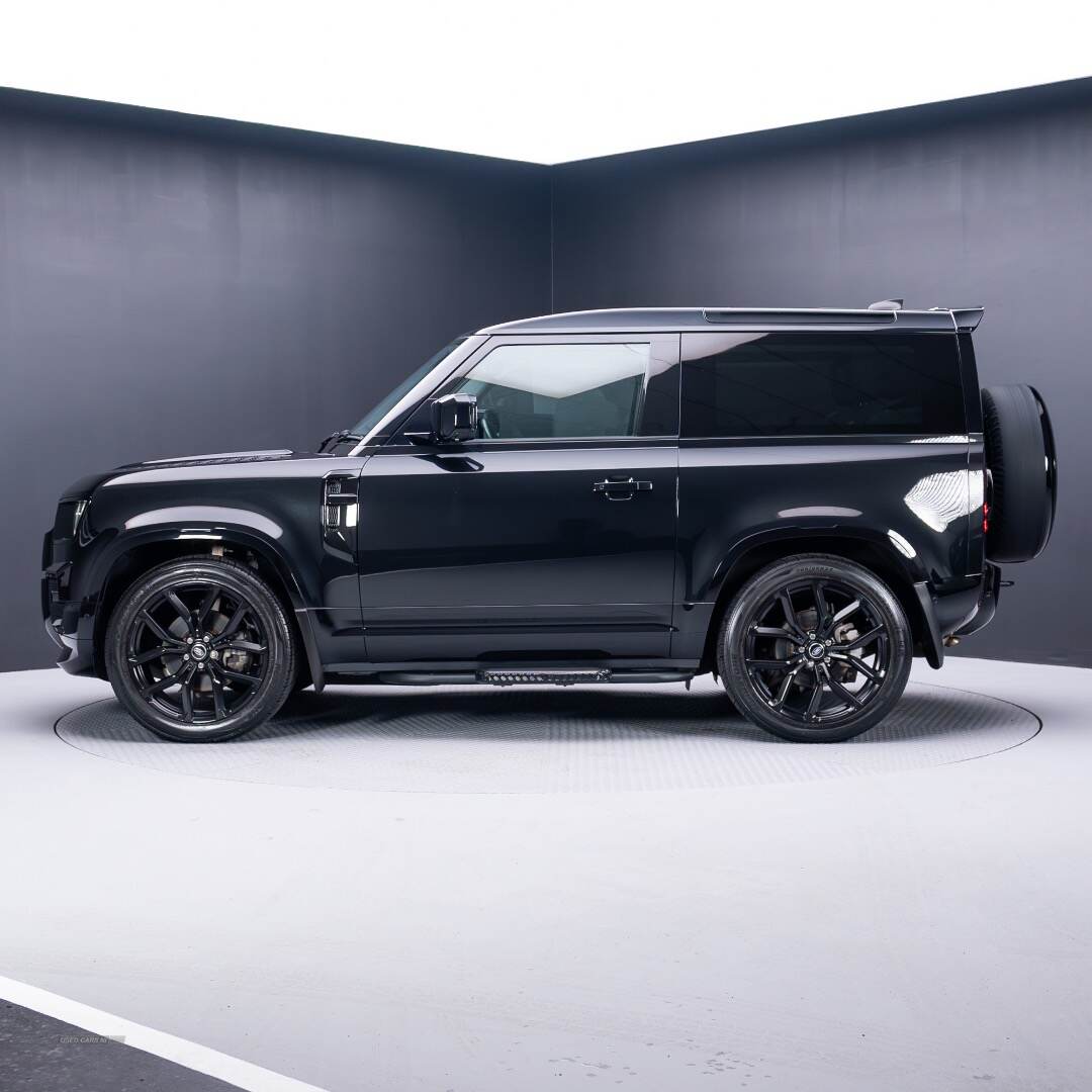 Land Rover Defender DIESEL ESTATE in Antrim