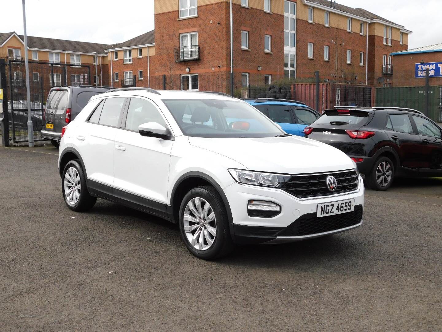 Volkswagen T-Roc HATCHBACK in Antrim