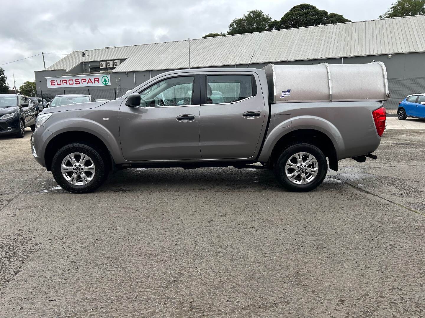 Nissan Navara DIESEL in Antrim