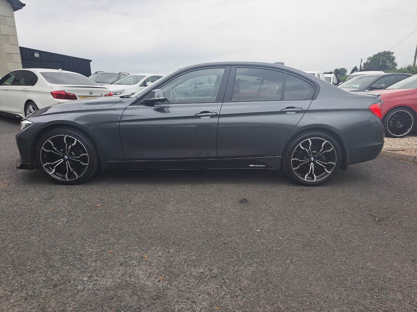 BMW 3 Series DIESEL SALOON in Tyrone