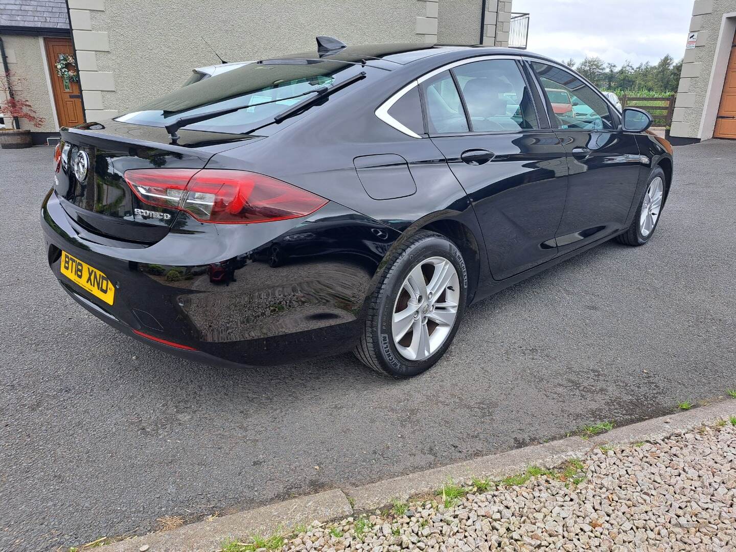 Vauxhall Insignia in Tyrone