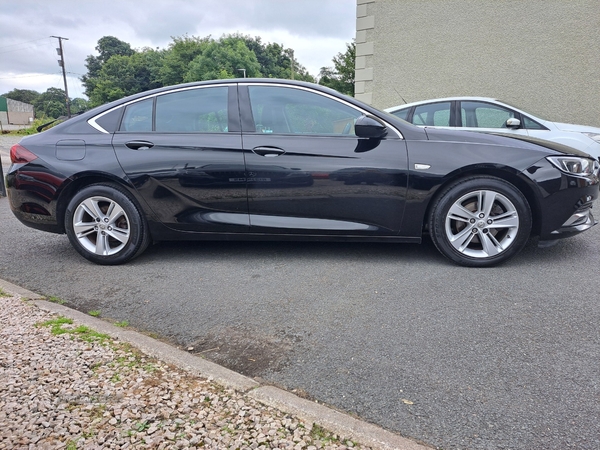 Vauxhall Insignia in Tyrone