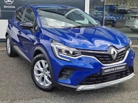 Renault Captur 1.0 TCE 90 Iconic 5dr in Down