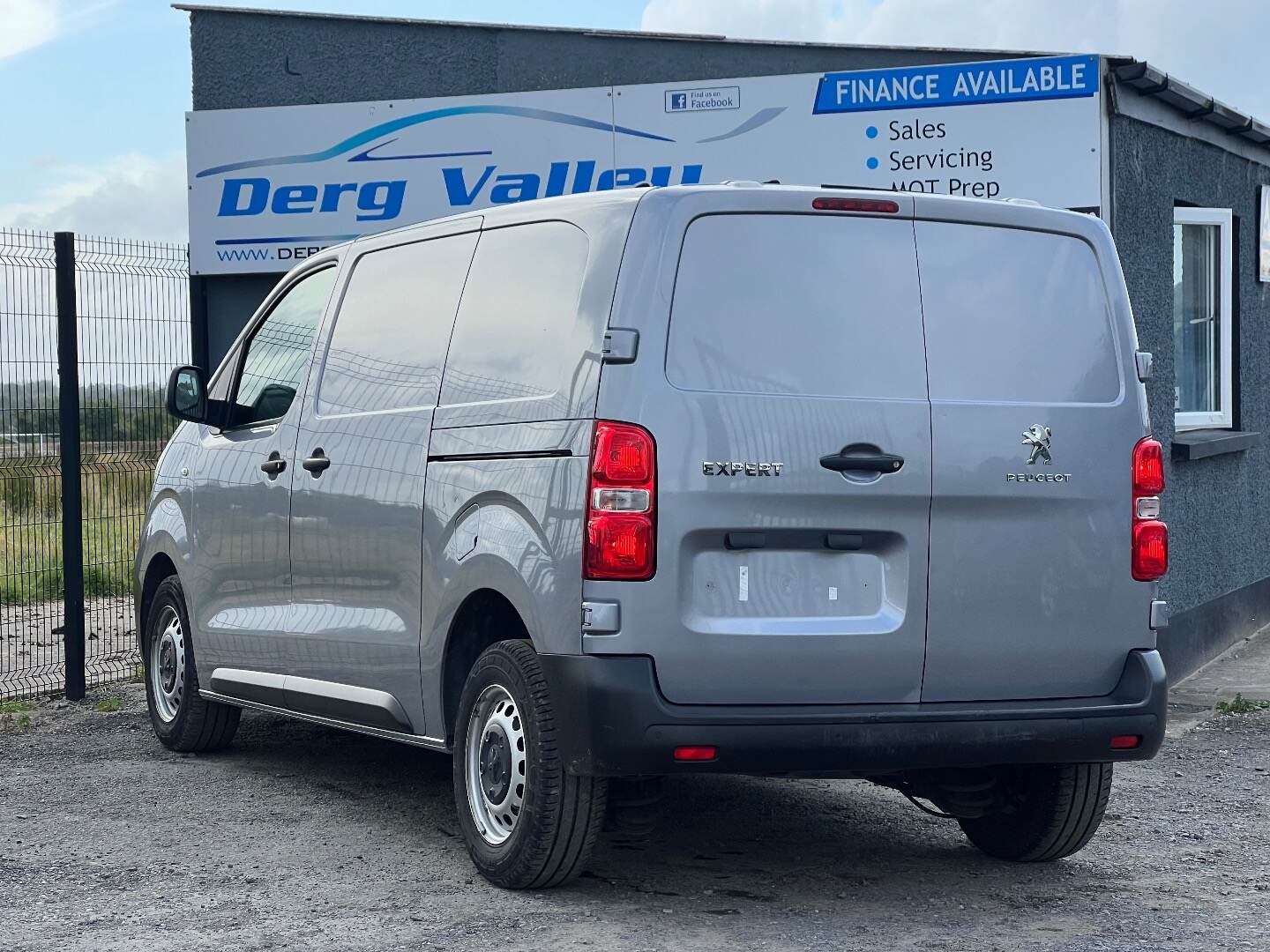 Peugeot Expert STANDARD DIESEL in Tyrone