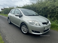 Toyota Auris HATCHBACK in Antrim