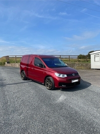 Volkswagen Caddy 2.0 TDI 122PS Commerce Pro Van in Armagh