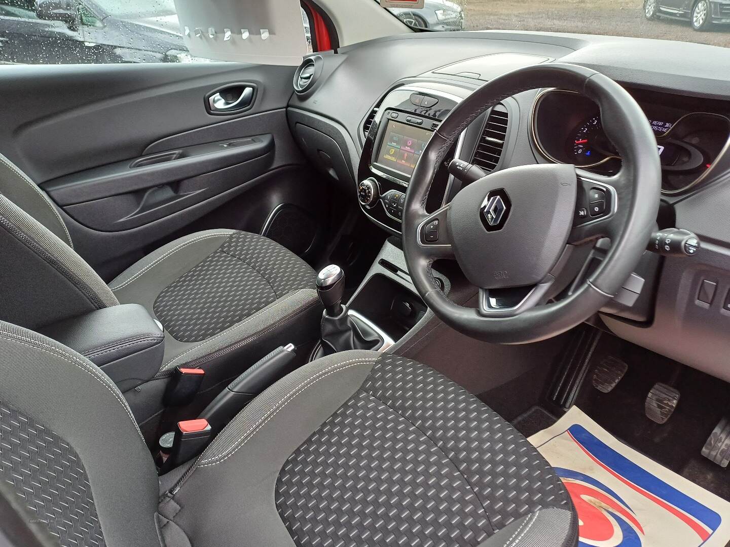 Renault Captur DIESEL HATCHBACK in Tyrone