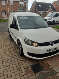 Volkswagen Caddy 1.6 TDI 75PS Startline Van in Down