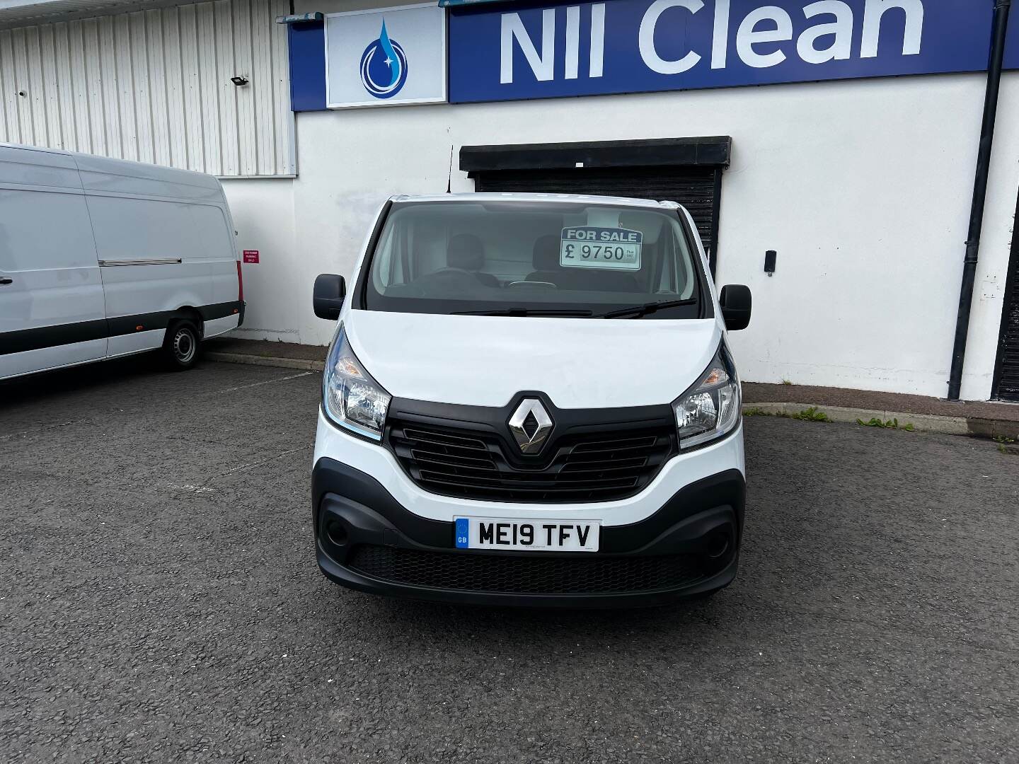 Aug 2019 Renault Trafic LL29 dCi 120 Business Van