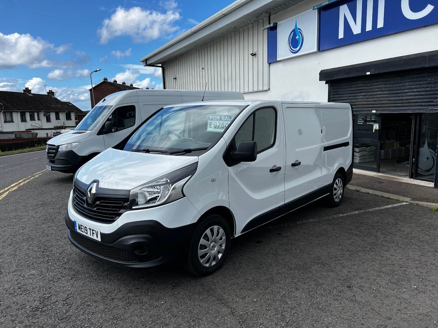 Aug 2019 Renault Trafic LL29 dCi 120 Business Van
