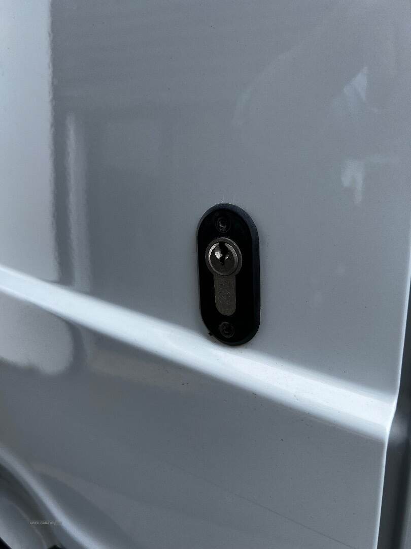 Aug 2019 Renault Trafic LL29 dCi 120 Business Van