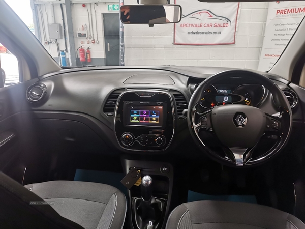 Renault Captur DIESEL HATCHBACK in Down