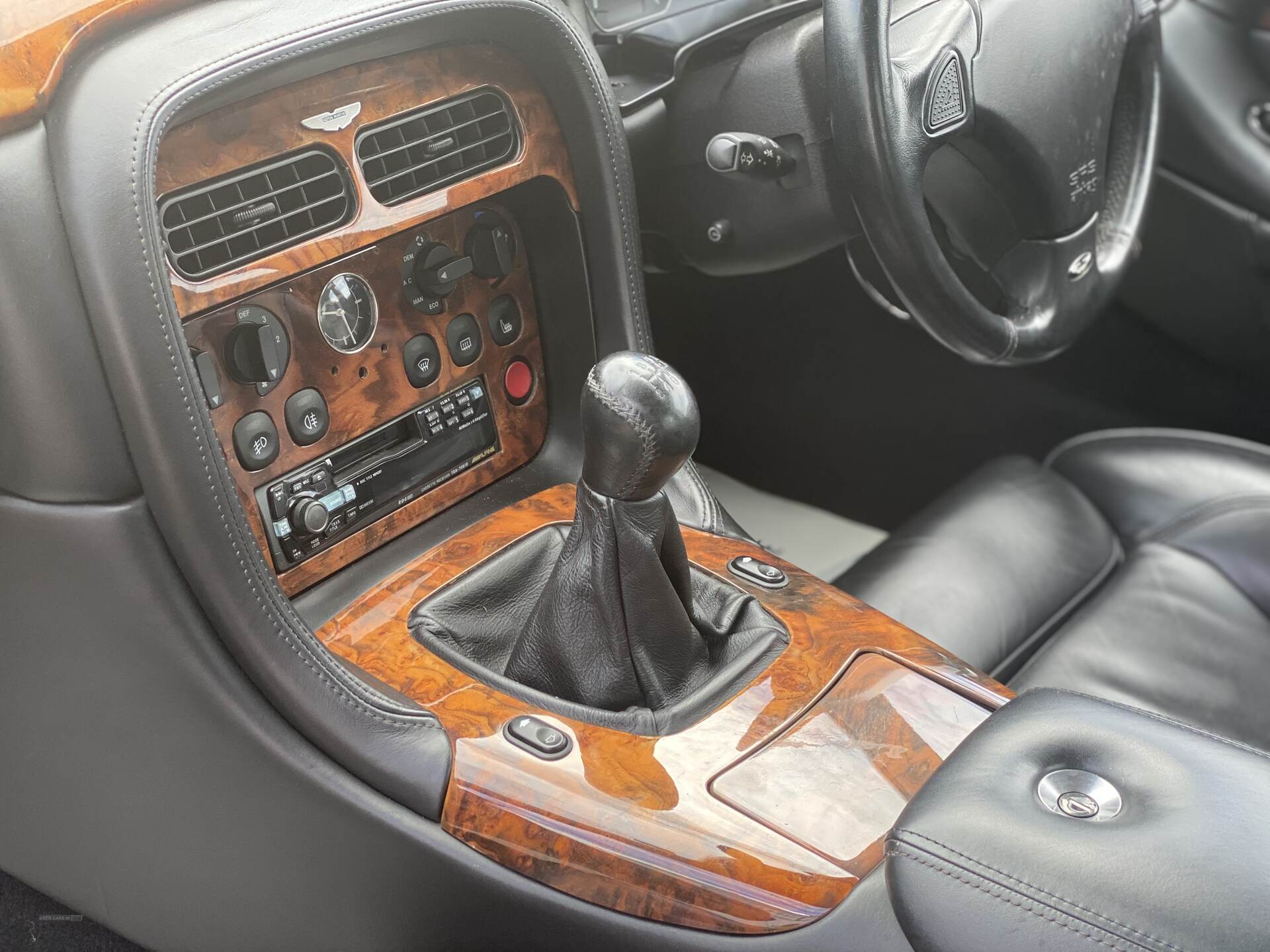 Oct 2000 Aston Martin DB7 V12 Vantage 2dr