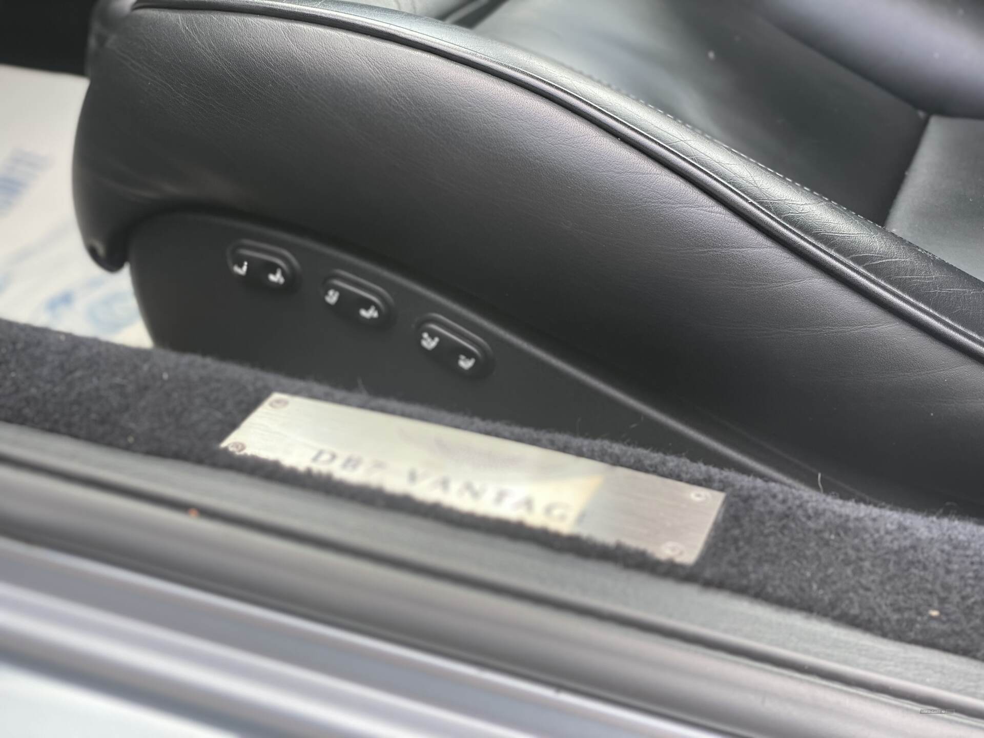Oct 2000 Aston Martin DB7 V12 Vantage 2dr