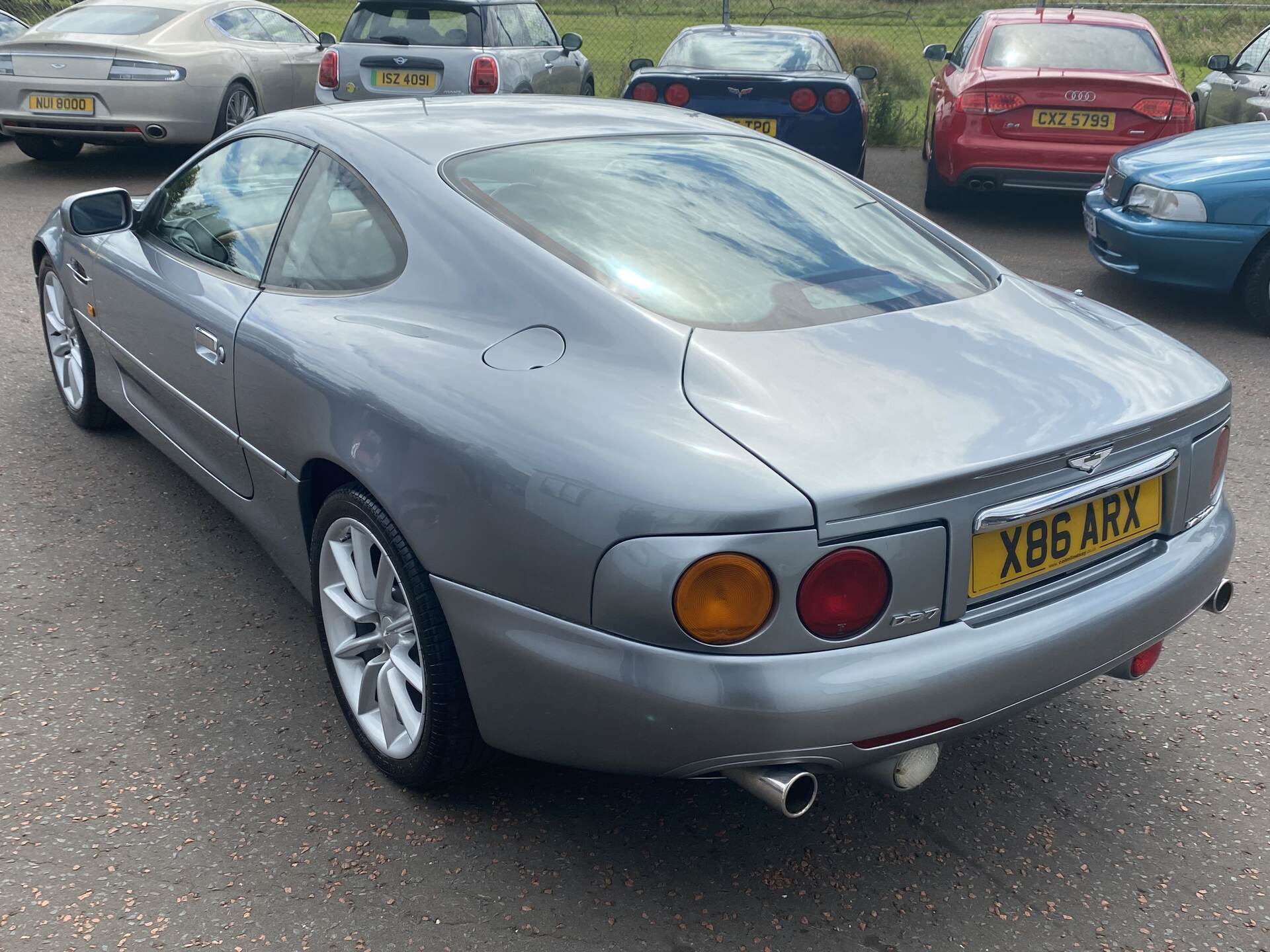 Oct 2000 Aston Martin DB7 V12 Vantage 2dr