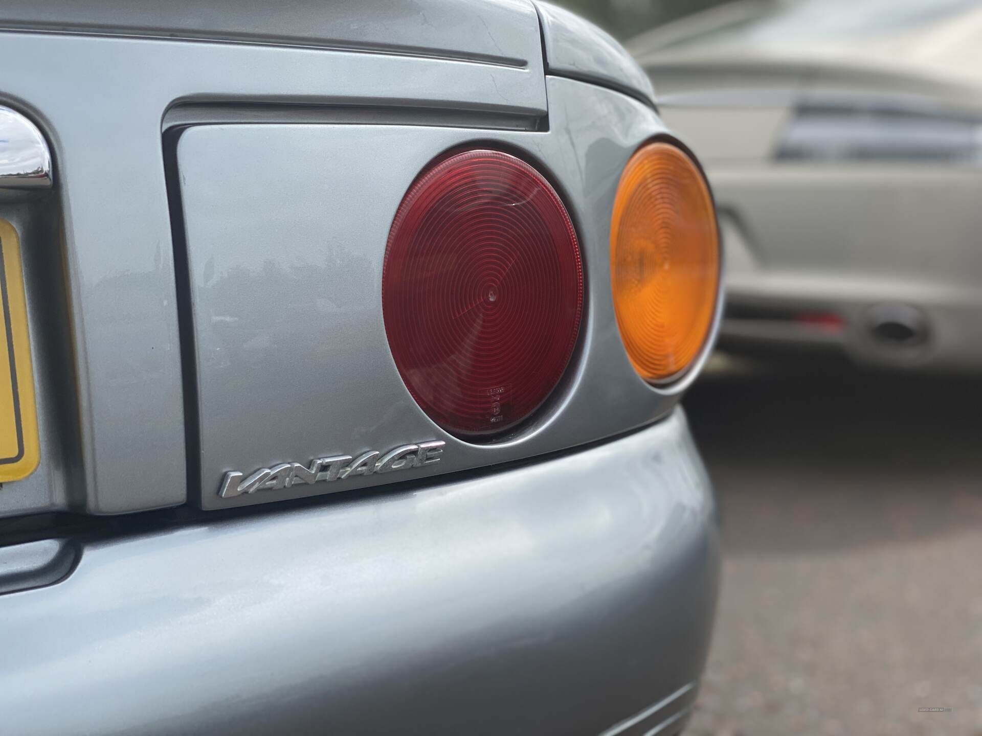 Oct 2000 Aston Martin DB7 V12 Vantage 2dr