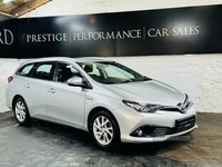 Toyota Auris 1.8L VVTI BUSINESS EDITION TOURING SPORTS TSS 5d 99 BHP in Derry / Londonderry
