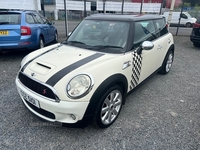 MINI Hatch in Down