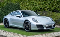 Porsche 911 2dr PDK in Down