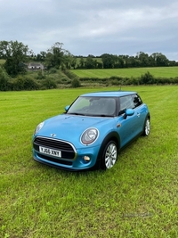 MINI Hatch 1.5 Cooper D 3dr Auto in Down