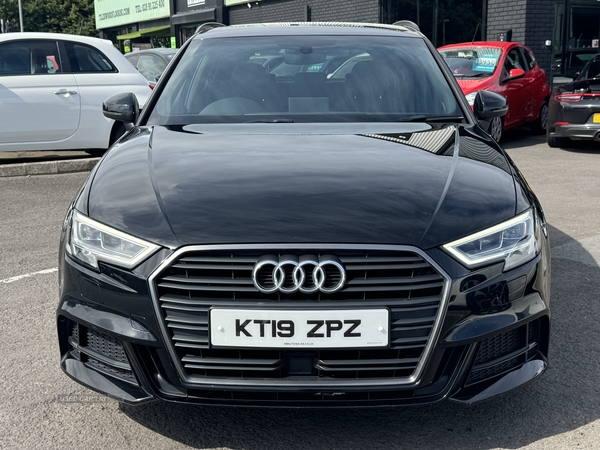 Audi A3 SPORTBACK in Down