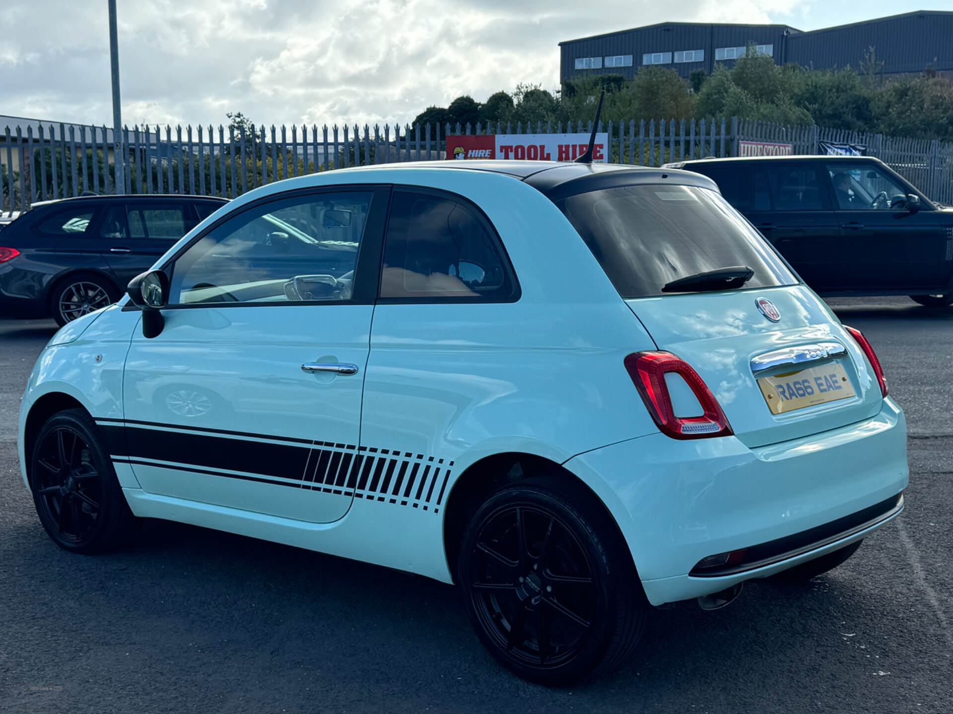 Fiat 500 HATCHBACK in Down