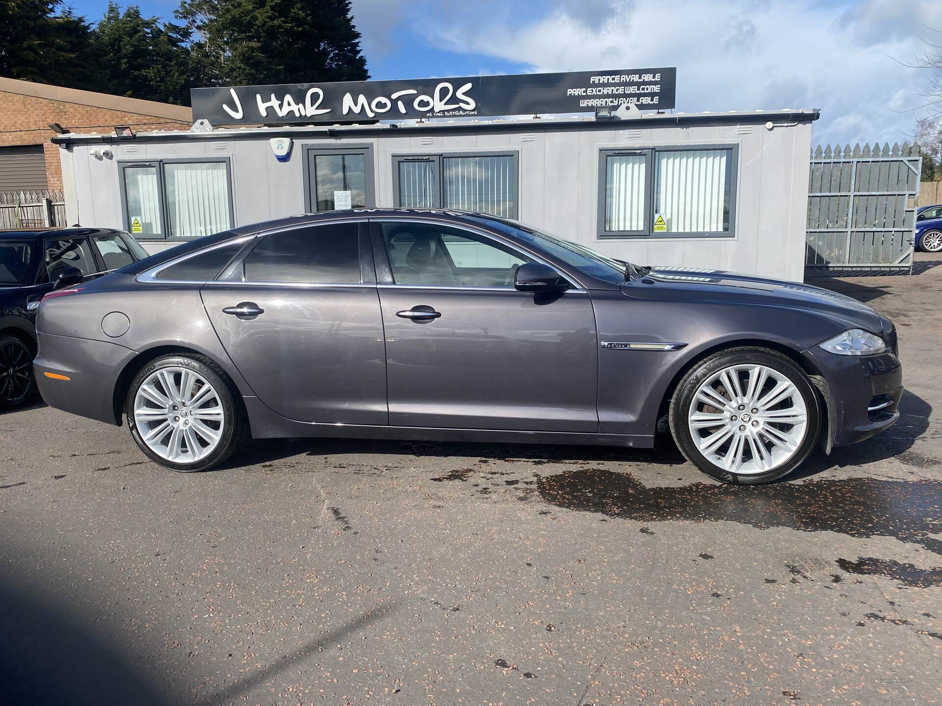 Mar 2011 Jaguar XJ 3.0d V6 Portfolio 4dr Auto