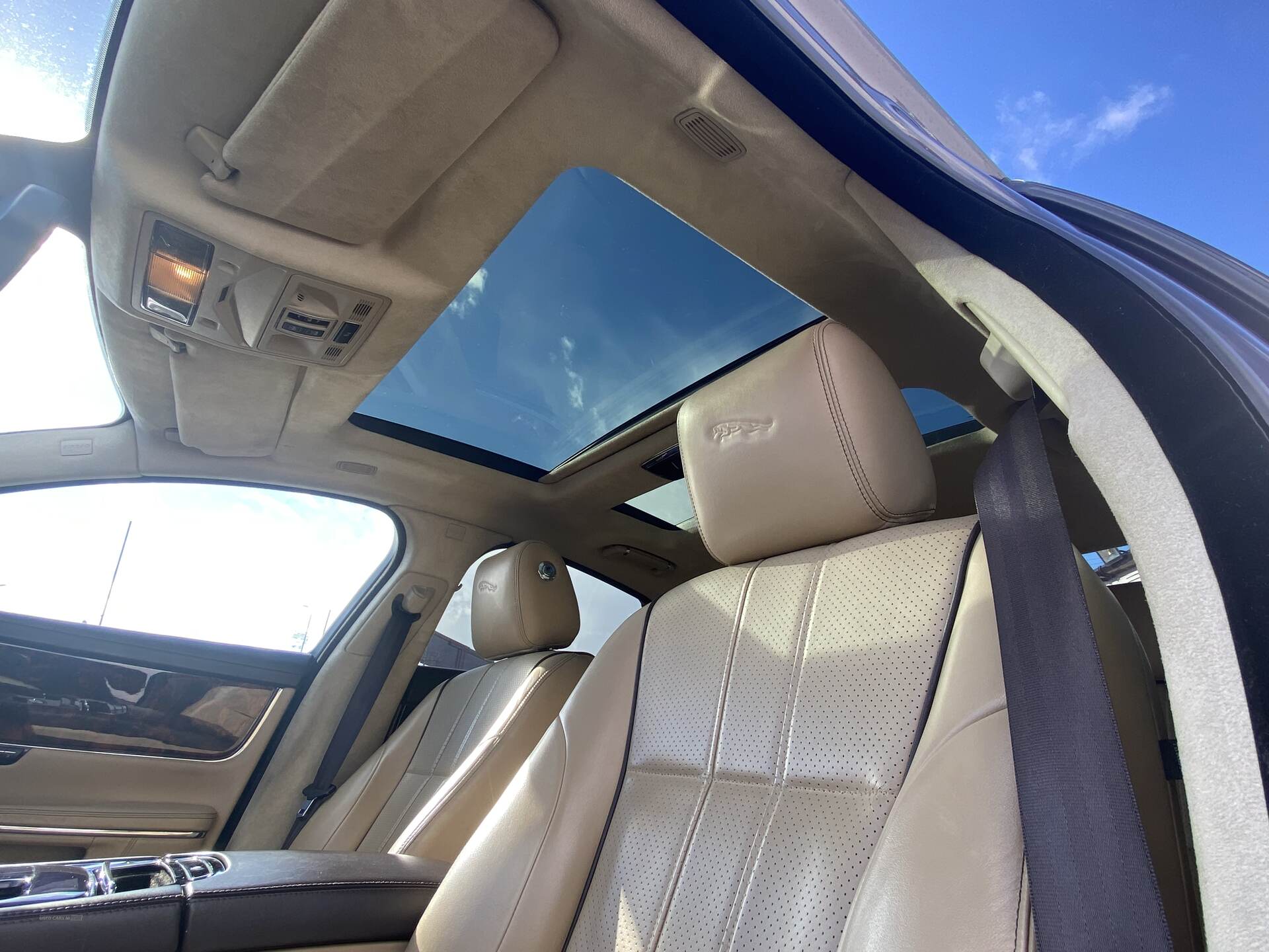 Mar 2011 Jaguar XJ 3.0d V6 Portfolio 4dr Auto