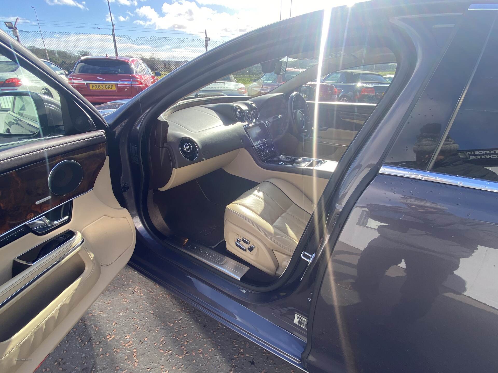 Mar 2011 Jaguar XJ 3.0d V6 Portfolio 4dr Auto