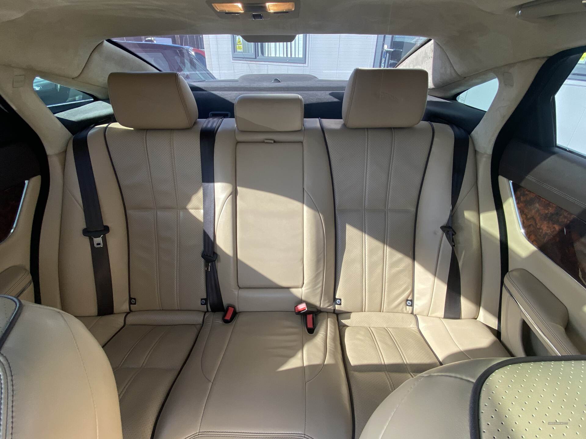 Mar 2011 Jaguar XJ 3.0d V6 Portfolio 4dr Auto