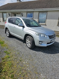 Toyota RAV4 2.2 D-4D XT-R 5dr in Armagh