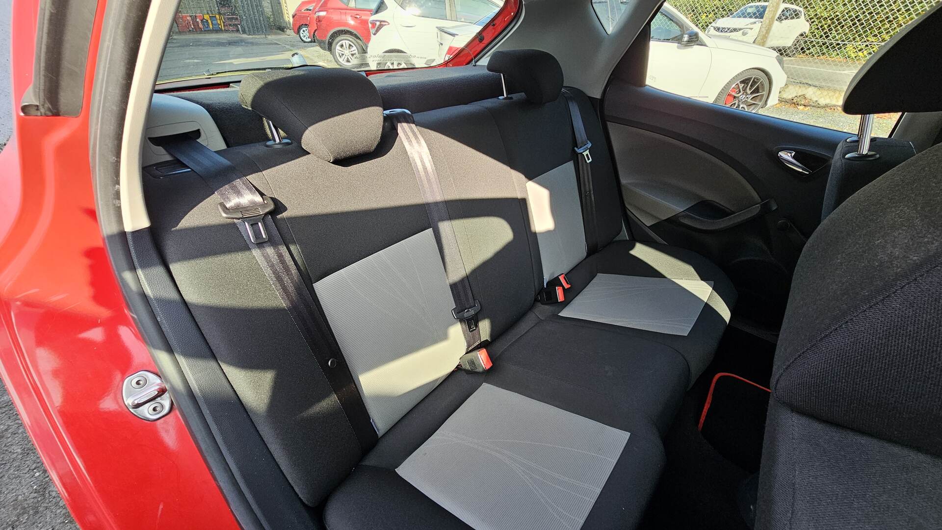 Seat Ibiza HATCHBACK SPECIAL EDITION in Down