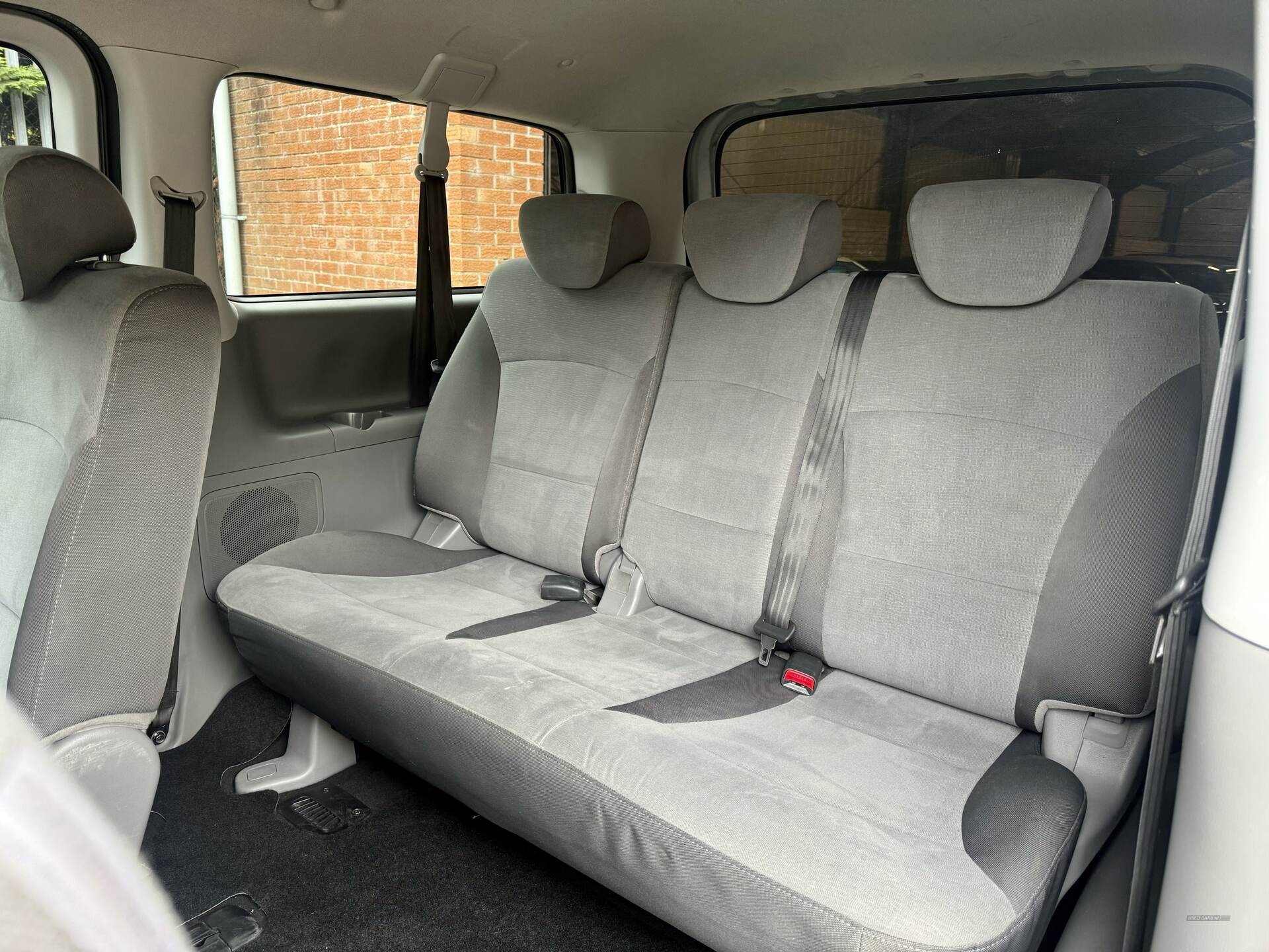 Feb 2017 Hyundai i800 2.5 CRDi [136] SE 5dr