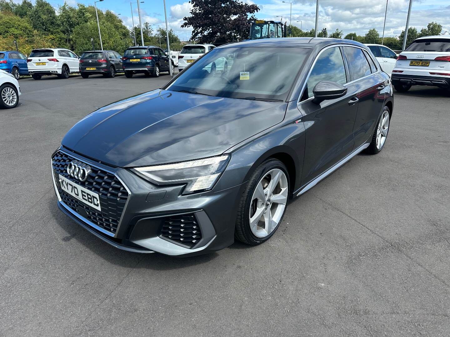 Audi A3 DIESEL SPORTBACK in Down