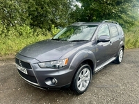 Mitsubishi Outlander DIESEL ESTATE in Antrim