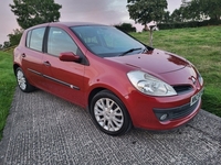 Renault Clio HATCHBACK in Armagh