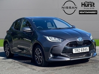 Toyota Yaris 1.5 Hybrid Design 5Dr Cvt in Antrim