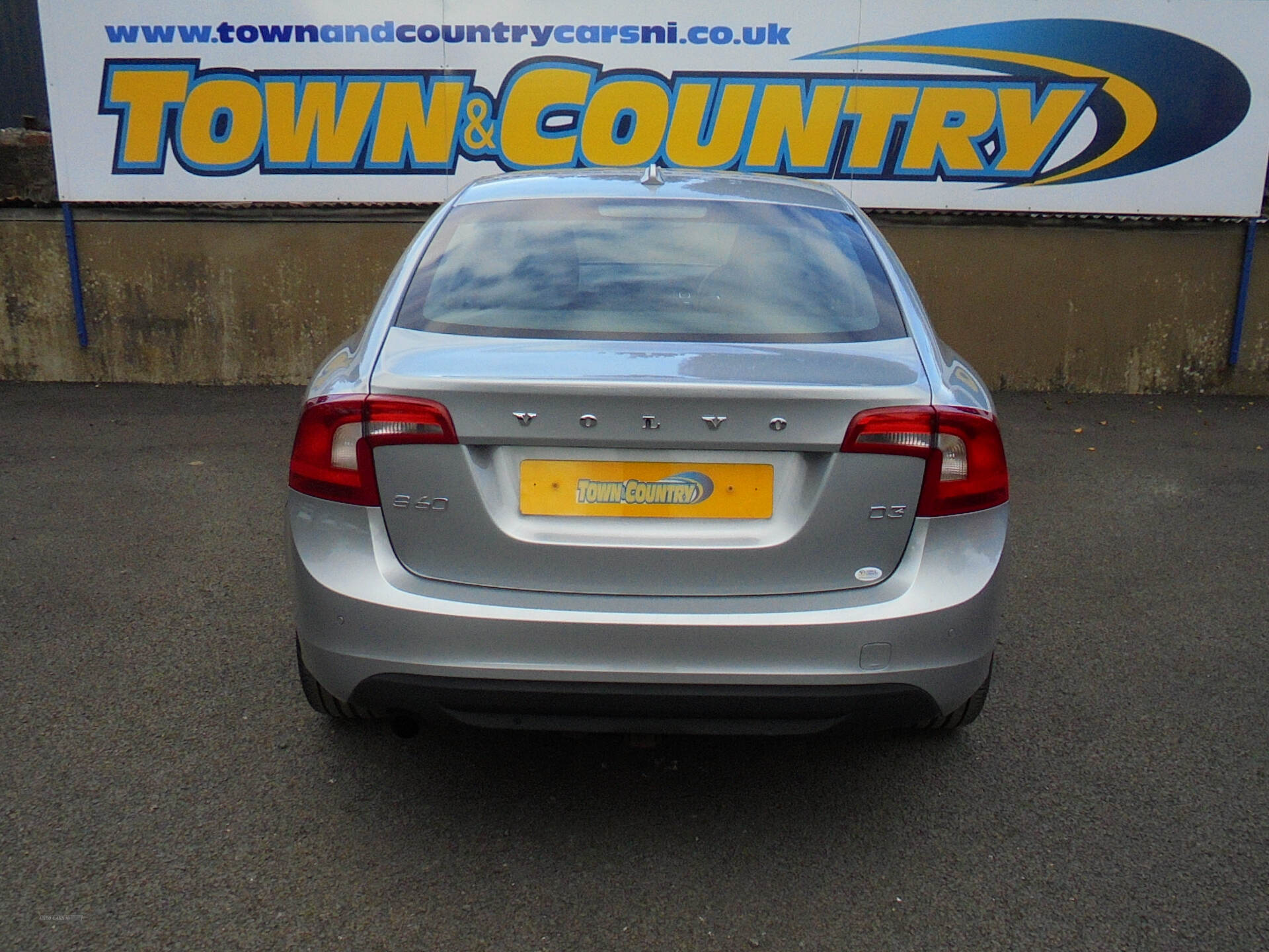 Volvo S60 DIESEL SALOON in Antrim